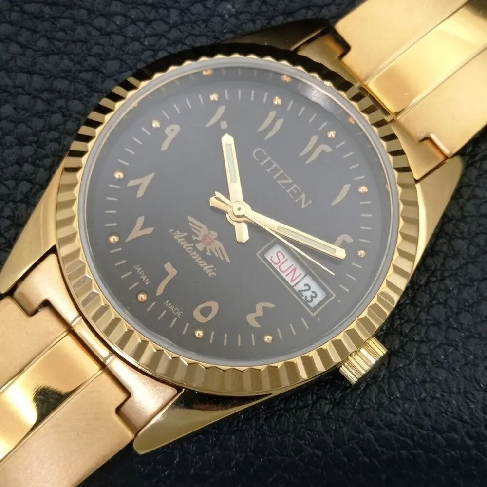 Vintage 1984 Citizen Automatic Mens Gold Watch W/daydate & Black accents
